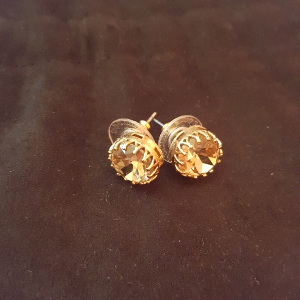 Stella and Dot studs